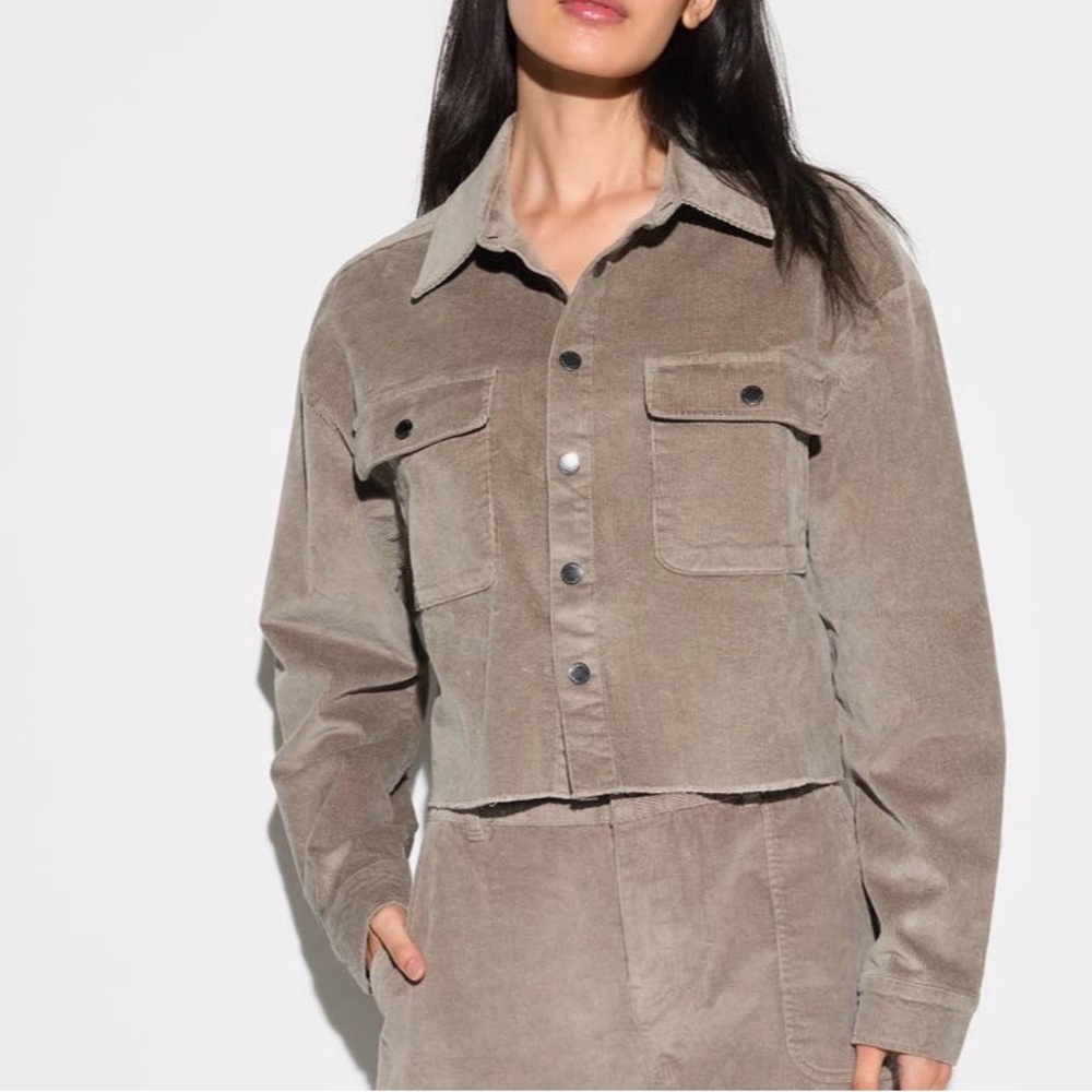 Spiritual Gangster Crop Corduroy Shirt Jacket Size Medium NWT - Picture 5 of 9